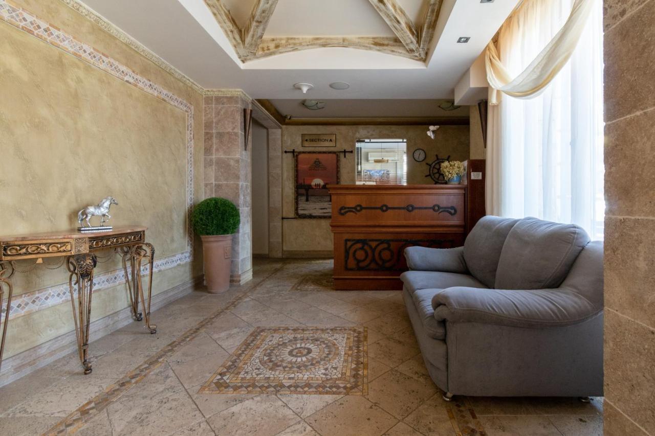 Royal Bay Apartments With Self Check-In Sveti Vlas Exterior foto